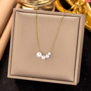 4 Pearl Single Chain Gold Platted Necklace N152